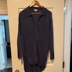 Estheme Women's Dark blue button down linen tunic sweater